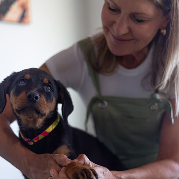 Dr. Elizabeth Easterling, Kelowna Veterinarian